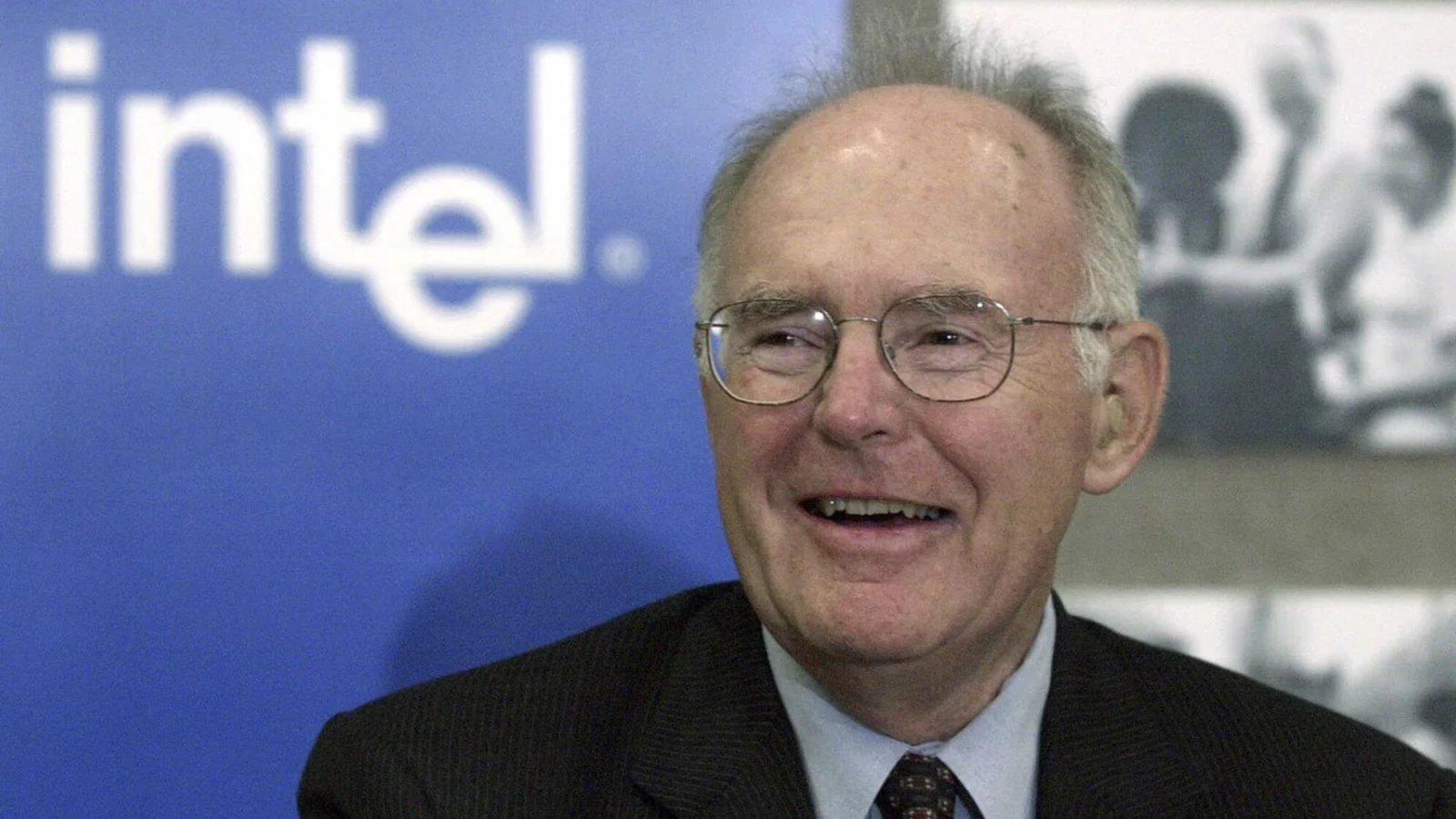 Gordon Moore, Intel Co-Founder, and Visionary, Dies at 94