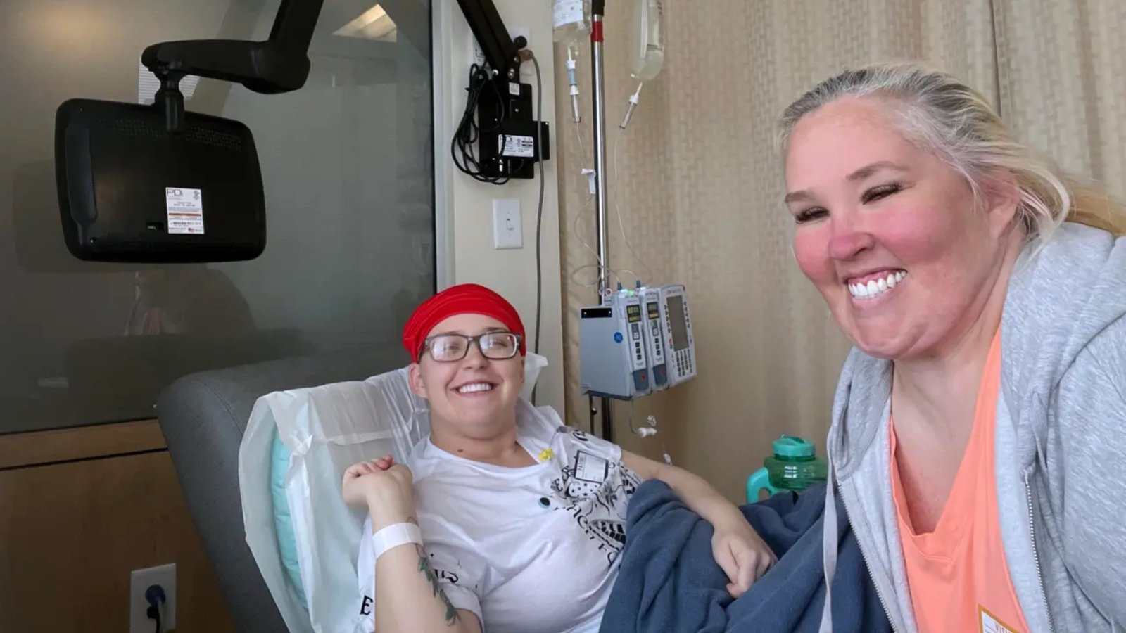Mama June Returns to Georgia to Care for Daughter Anna Amid Cancer Battle