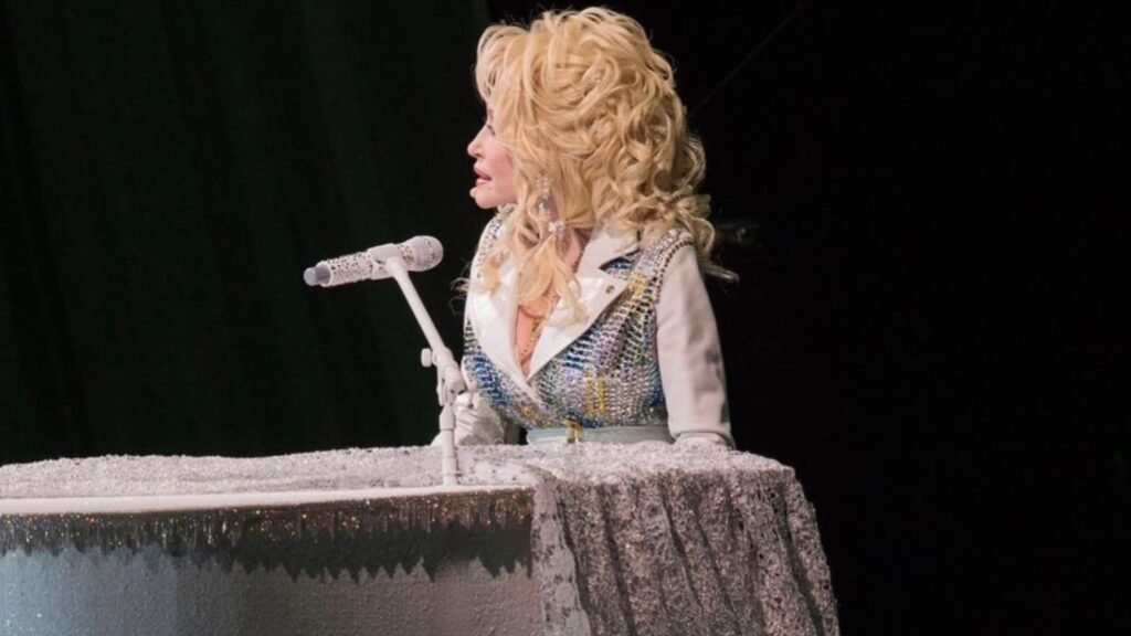 Dolly Parton Shuts Down Death Rumors Circulating on Social Media