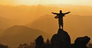 10 Airport Baggage Tips by THOUSIF ZIYA, founder of TRAVEL WITH THOUSIF blog