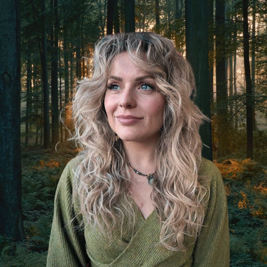 Shaggy Wolf Cut with Highlights