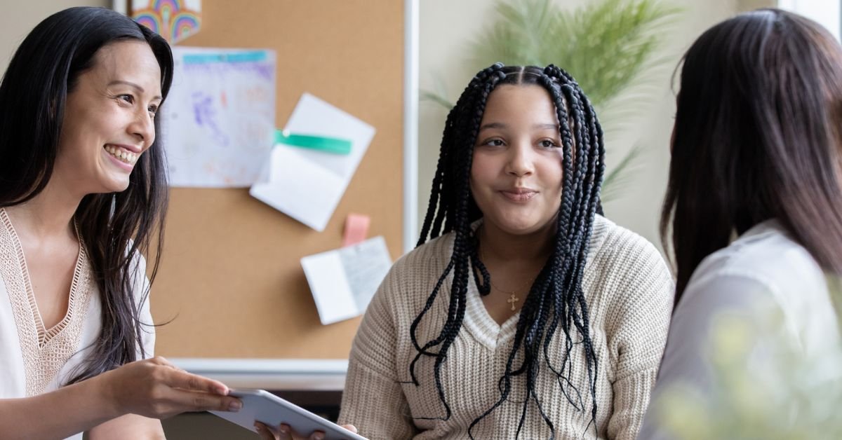 6 Powerful Questions Every Parent Should Ask At Teacher Meetings